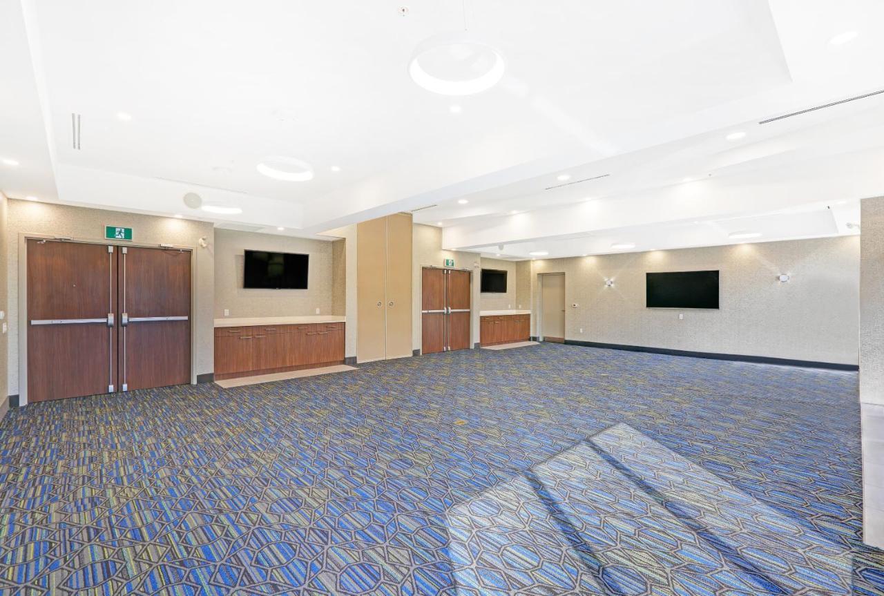 Holiday Inn Express & Suites - Woodstock, On Canada Eksteriør billede