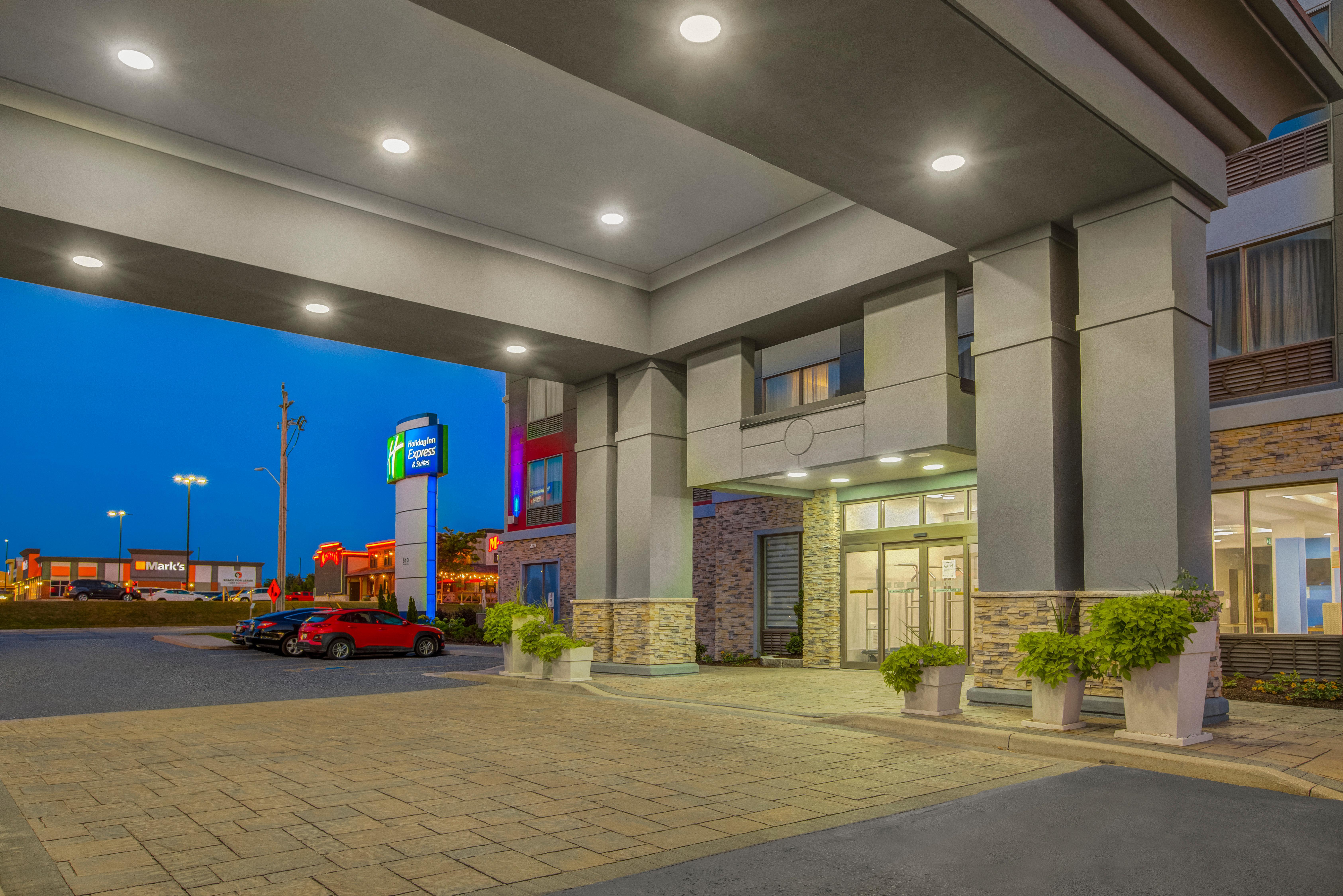 Holiday Inn Express & Suites - Woodstock, On Canada Eksteriør billede
